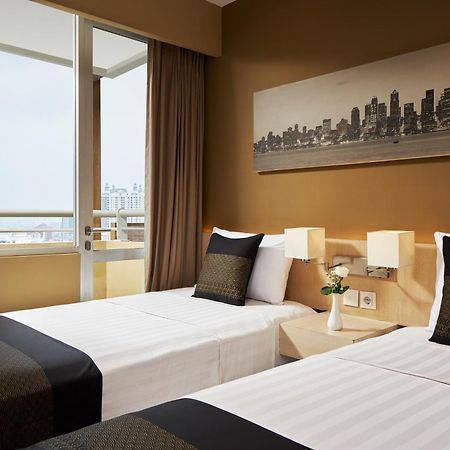 El Hotel ג'קרטה מראה חיצוני תמונה